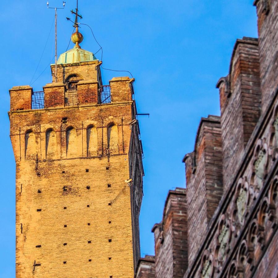 Healthy Flat Bologna - Tower Skyline View Apartman Kültér fotó